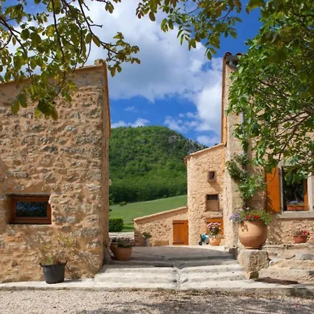 Holiday home La Genivriere